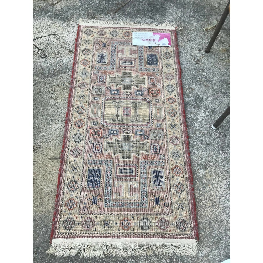 Vintage Belgium Capri Wool Throw Rug - R60 - Picture 2 of 8
